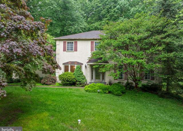 Property at 41 Country Village Way, Media, PA 19063, 4 beds, 2.5 baths