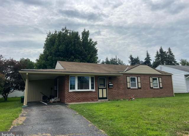 Property at 3050 Roxford Rd, Allentown, PA 18103, 2 beds, 1 bath