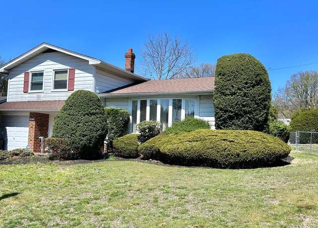 Property at 1017 Alpena Rd, Philadelphia, PA 19115, 3 beds, 2.5 baths