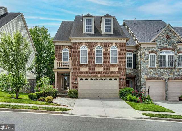 Property at 47639 Paulsen Sq, Sterling, VA 20165, 4 beds, 4.5 baths