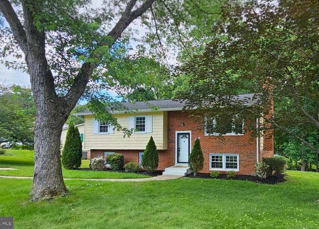 Property at 12994 Orleans St, Woodbridge, VA 22192, 4 beds, 3 baths