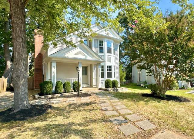 Property at 15220 Larkspur Ln, Montclair, VA 22025, 3 beds, 3 baths