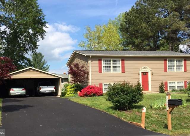 Property at 5507 Carousel St, Fredericksburg, VA 22407, 3 beds, 2 baths