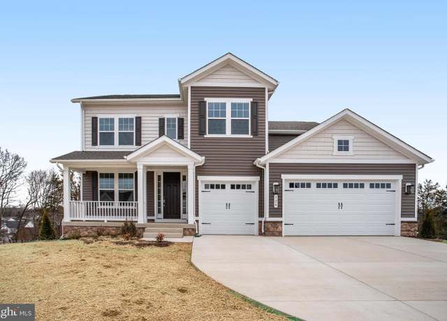Property at 124 Marble Oak Dr, Fredericksburg, VA 22405, 6 beds, 5 baths