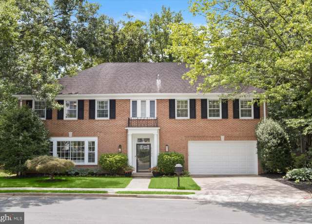 Property at 5135 Yuma St NW, Washington, DC 20016, 4 beds, 5.5 baths