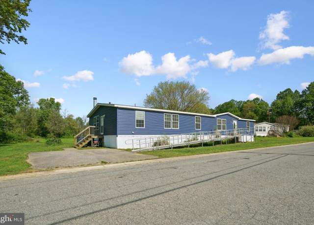 Property at 41 N Dragon Dr, Bear, DE 19701, 4 beds, 3 baths