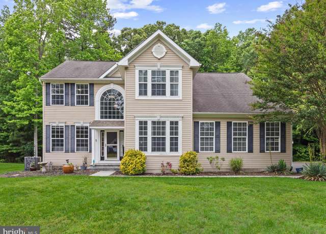 Property at 33759 Bay Ridge Ln, Lewes, DE 19958, 4 beds, 2.5 baths