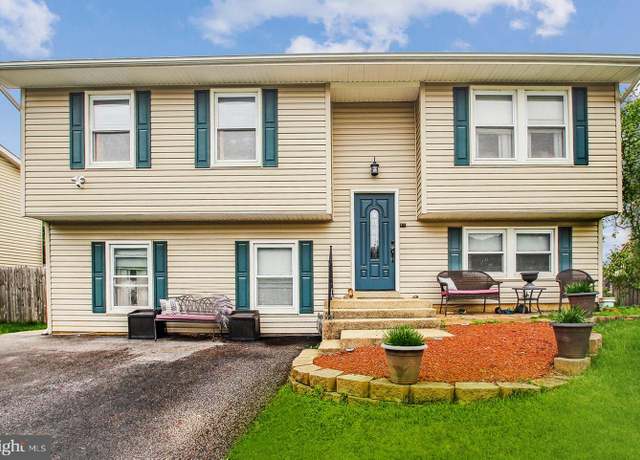 Property at 2493 Wintergreen Way, Gambrills, MD 21054, 5 beds, 4 baths