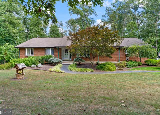 Property at 2613 Albert Rill Rd, Westminster, MD 21157, 4 beds, 3.5 baths