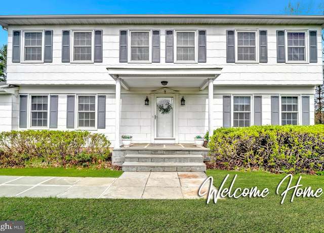 Property at 7 Braemar Dr, Princeton Junction, NJ 08550, 4 beds, 2.5 baths