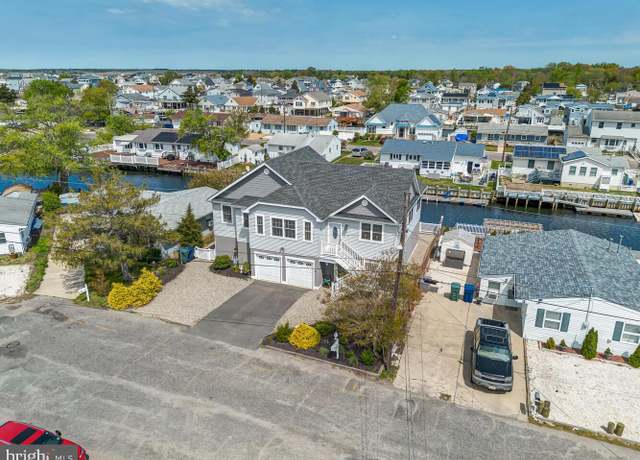 Property at 36 W Brig Dr, Tuckerton, NJ 08087, 2 beds, 2 baths