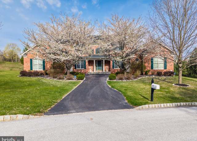 Property at 1463 E Stonington, Downingtown, PA 19335, 5 beds, 4.5 baths