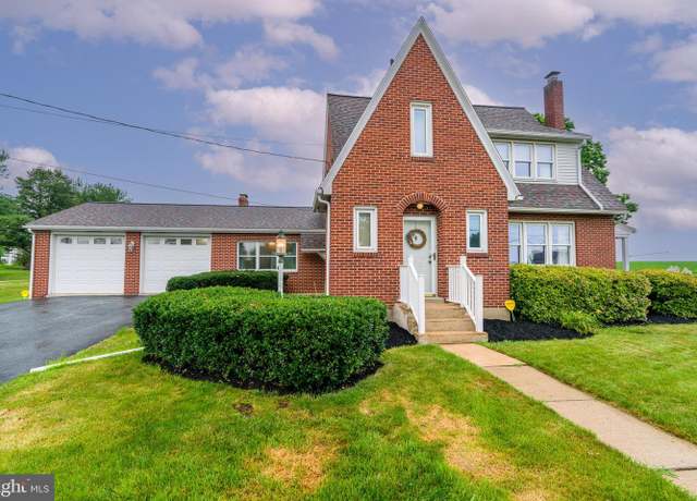 Property at 1954 Laudermilch Rd, Palmyra, PA 17078, 3 beds, 1.5 baths