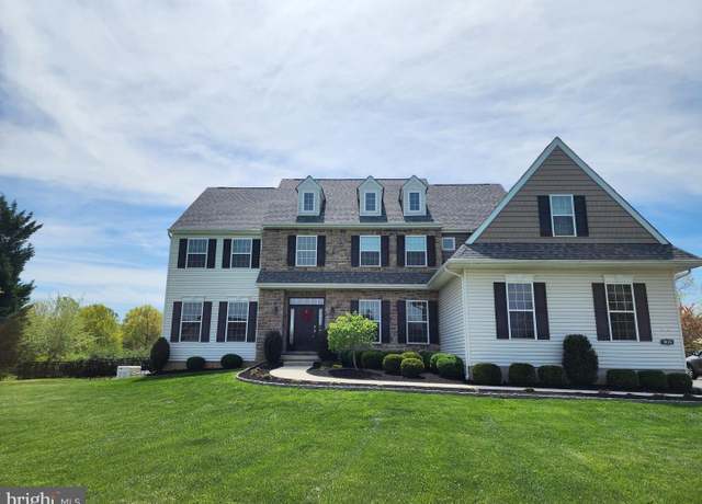 Property at 1435 Naamans Creek Rd, Garnet Valley, PA 19060, 5 beds, 2.5 baths