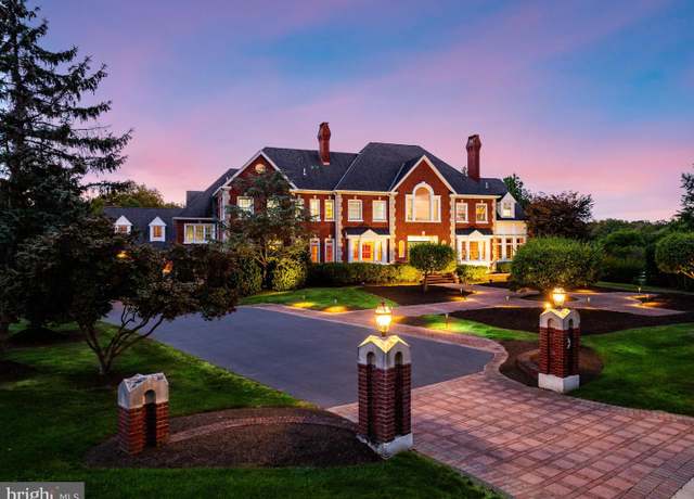 Property at 110 Brittany Way, Blue Bell, PA 19422, 5 beds, 6.5 baths