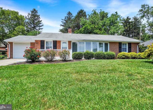 Property at 823 Glendale Rd, York, PA 17403, 3 beds, 1 bath