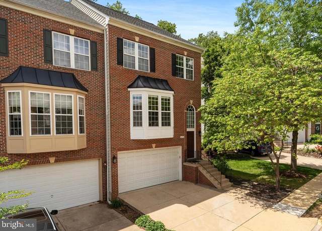 Property at 6476 Sutcliffe Dr, Alexandria, VA 22315, 4 beds, 3.5 baths