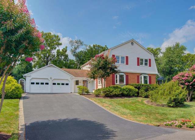 Property at 10405 Trumpeter Ct, Vienna, VA 22182