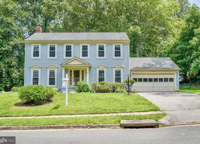 Property at 15871 Montview Dr, Dumfries, VA 22025, 4 beds, 3.5 baths