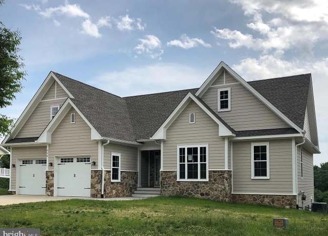 Property at 320 Linden Dr, Winchester, VA 22601, 4 beds, 3 baths