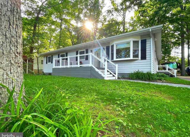 Property at 8408 Alvin Rd, Pasadena, MD 21122, 2 beds, 2 baths