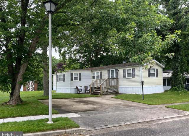 Property at 1616 Pennsylvania Ave #85, Vineland, NJ 08361, 3 beds, 2 baths
