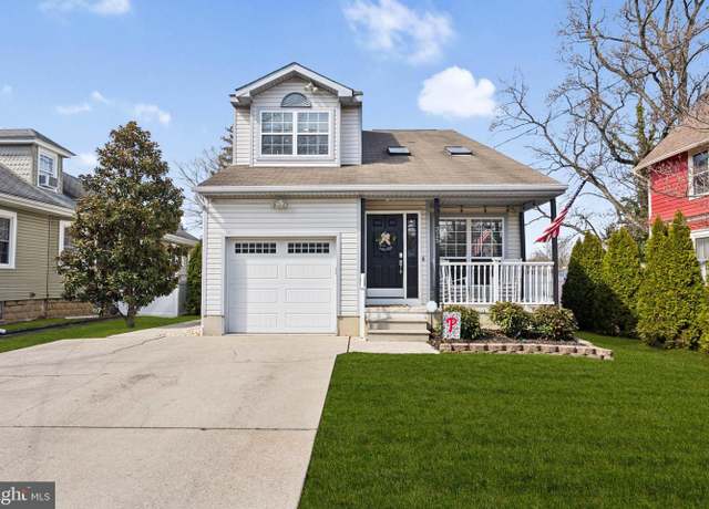 Property at 215 Harvard Ave, Stratford, NJ 08084, 4 beds, 2.5 baths