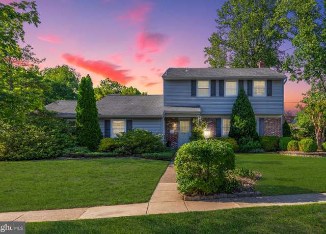 Property at 301 Mohawk Dr, Wenonah, NJ 08090, 4 beds, 2.5 baths