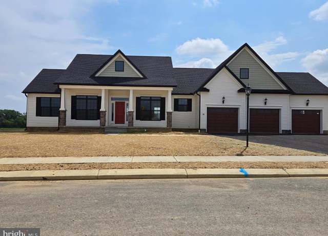 Property at 62 Red Stone Ln #43, Hanover, PA 17331, 3 beds, 2.5 baths