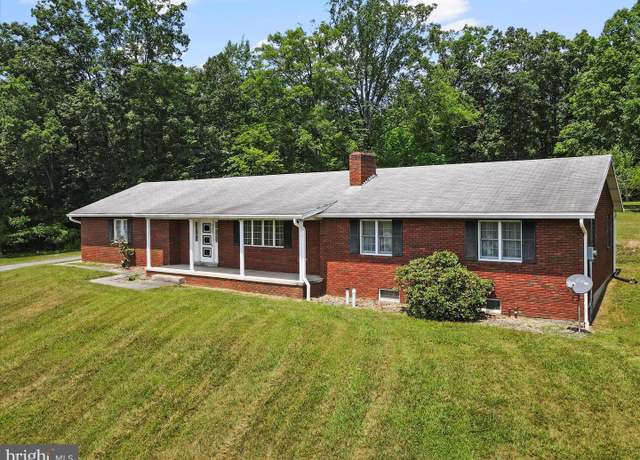 Property at 20552 Reservoir St, Three Springs, PA 17264, 3 beds, 1.5 baths