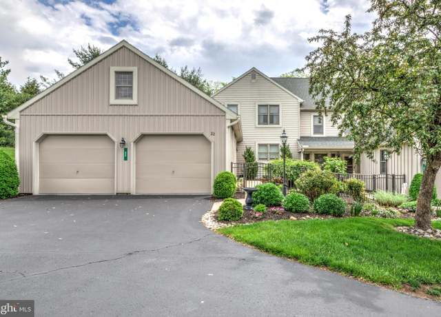 Property at 22 Shybrook Ct, Elizabethtown, PA 17022, 3 beds, 2.5 baths