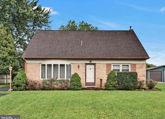 Property at 1636 Graystone Rd, Manheim, PA 17545, 4 beds, 1.5 baths