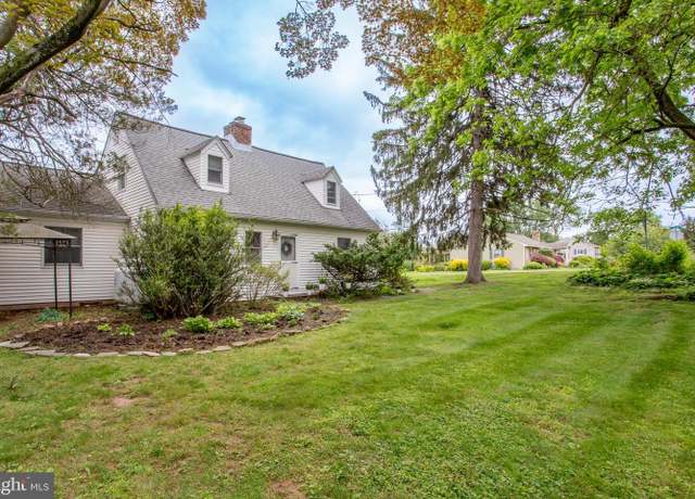 Property at 810 Patterson Ave, Willow Grove, PA 19090, 3 beds, 1.5 baths