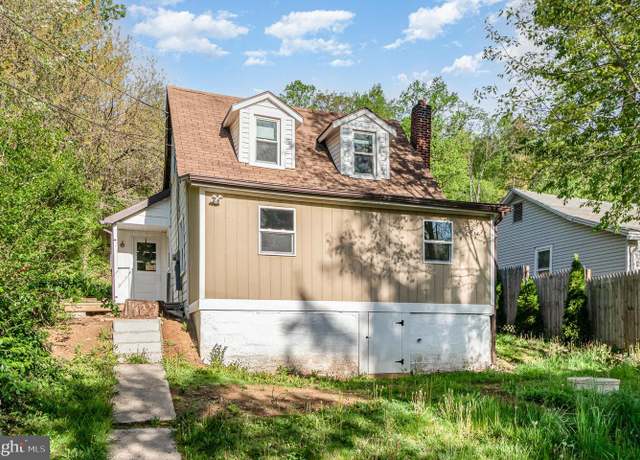 Property at 22 Esther Ln, Dillsburg, PA 17019, 2 beds, 1 bath