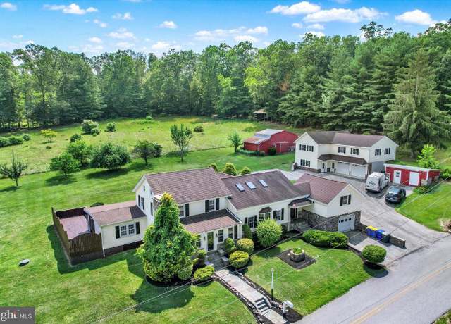 Property at 7877 Gnatstown Rd, Hanover, PA 17331, 5 beds, 4 baths