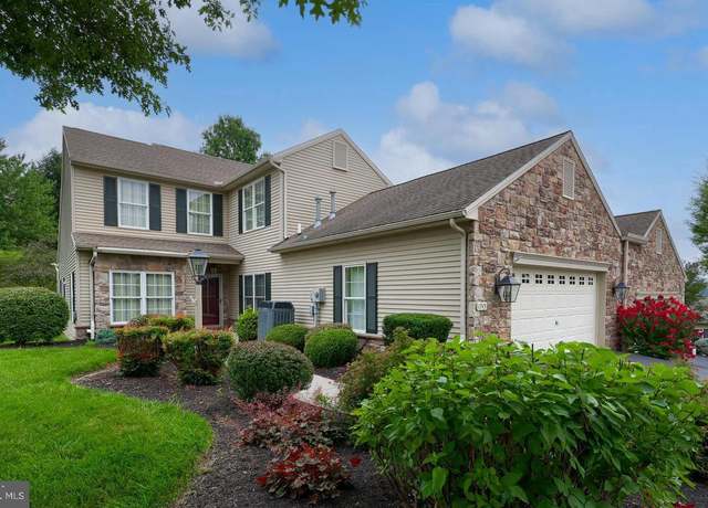 Property at 1745 Stone Hill Dr, York, PA 17402, 3 beds, 2.5 baths