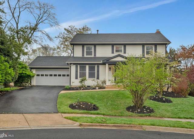 Property at 8505 Bethany Ct, Vienna, VA 22182, 5 beds, 3.5 baths