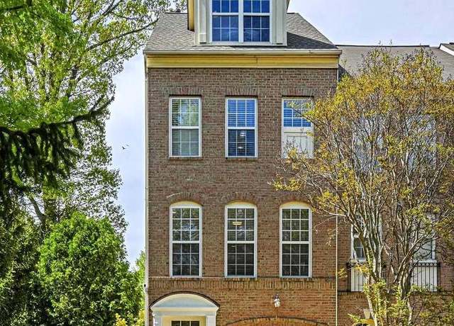 Property at 4180 Timber Log Way, Fairfax, VA 22030, 3 beds, 2.5 baths