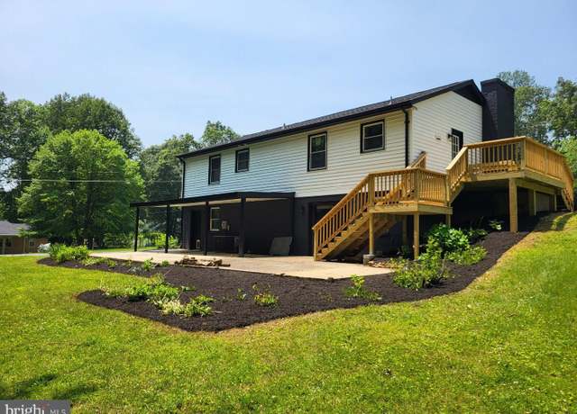 Property at 19 Whitethorn Ct, Ruckersville, VA 22968, 3 beds, 3 baths
