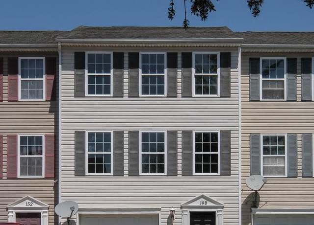 Property at 148 Topaz Ln, Bunker Hill, WV 25413, 3 beds, 2.5 baths