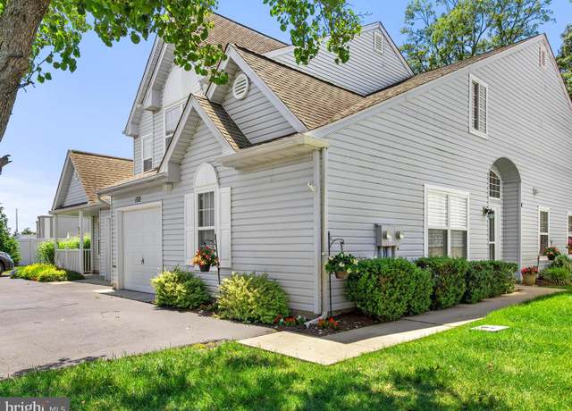 Property at 132 Seabright Way Unit D5, Rehoboth Beach, DE 19971, 4 beds, 2.5 baths