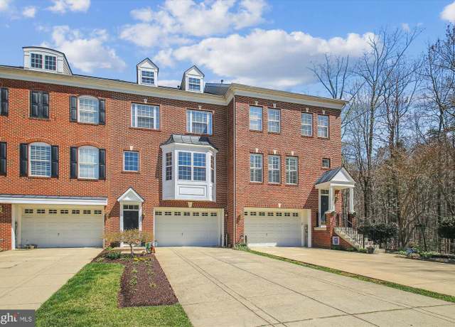 Property at 481 Penwood Dr, Edgewater, MD 21037, 3 beds, 3.5 baths