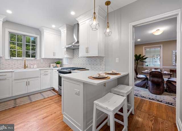 Property at 325 Taplow Rd, Baltimore, MD 21212, 3 beds, 2.5 baths