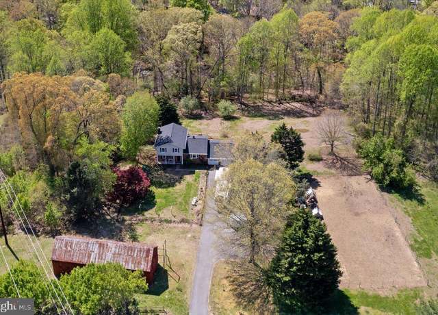 Property at 5650 Warren Dr, Huntingtown, MD 20639, 4 beds, 3.5 baths