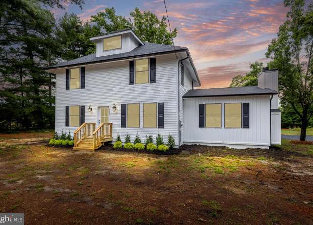 Property at 3323 Nesco Rd, Hammonton, NJ 08037, 4 beds, 2.5 baths