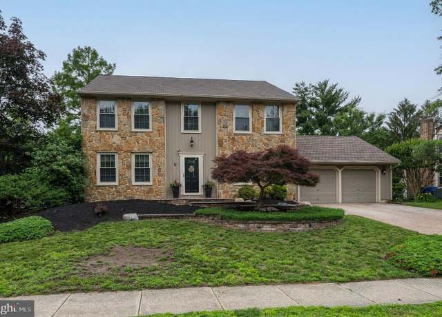 Property at 17 Tattersall Dr, West Deptford, NJ 08051, 4 beds, 2.5 baths