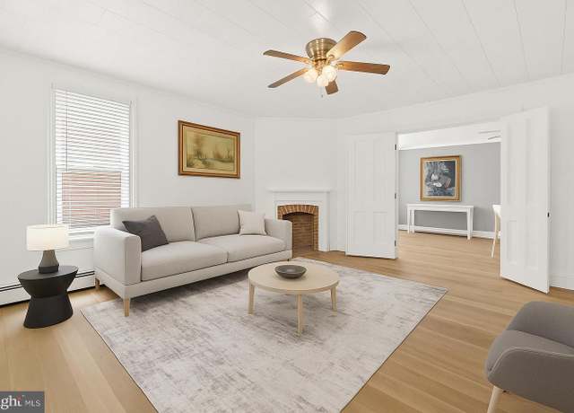 Property at 201 E Main St, Fairfield, PA 17320, 3 beds, 3 baths