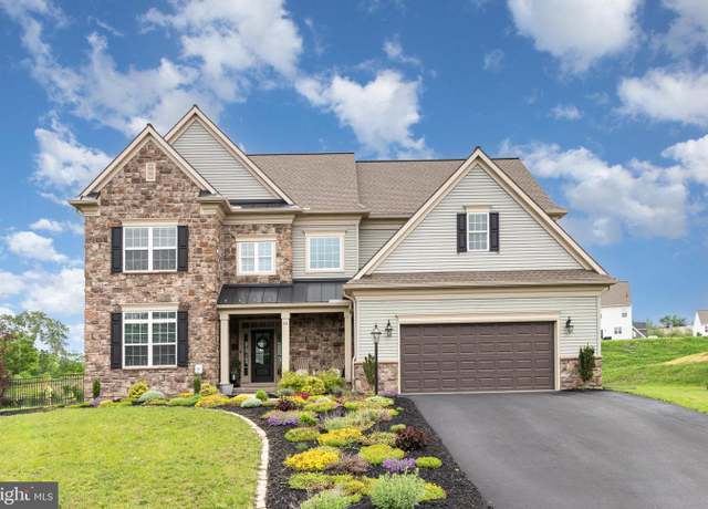 Property at 24 Braxton Rd, Mechanicsburg, PA 17050, 5 beds, 3 baths