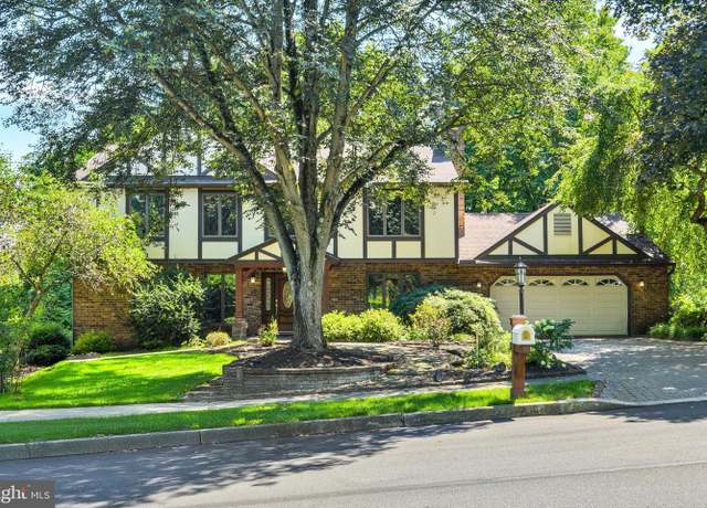 Property at 104 Deerfield Rd, Camp Hill, PA 17011, 4 beds, 3 baths