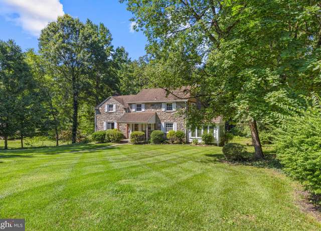 Property at 103 Avonbrook Rd, Wallingford, PA 19086, 4 beds, 3 baths